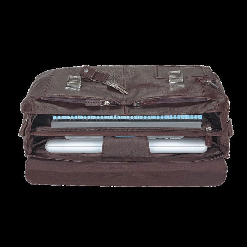 Хоризонтална, бизнес чанта Piquadro Vibe с две отделения, тъмно кафяв цвят